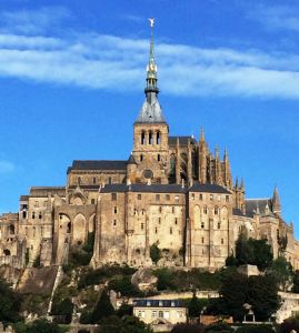 The captivating sight of Mont-Saint-Michel the most visited etc