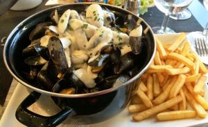 A final lunch of moules-frites (in white wine sauce) - proved to be a gastronomic delight